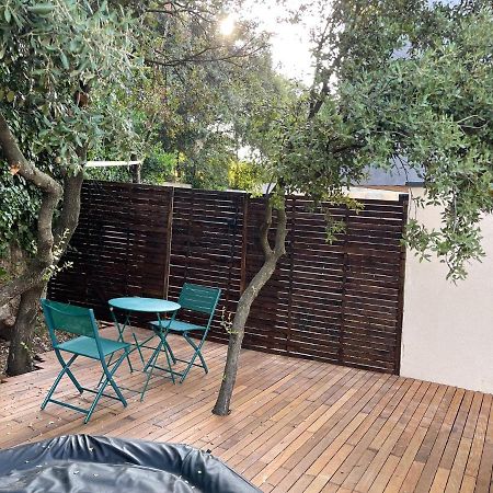 Studio Independant - Terrasse Et Piscine En Ete Restinclieres Ngoại thất bức ảnh